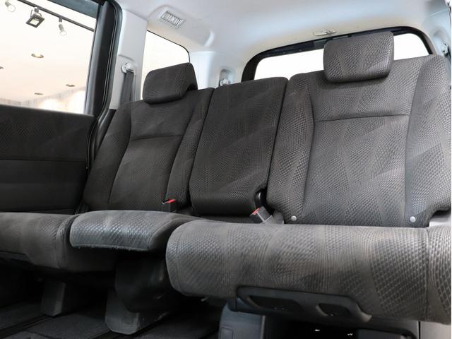 ステップワゴンスパーダ Z ブレラOGカスタム 新品社外AW&新品マッドテレーンタイヤ 新品ルーフラック インナーブラックヘッドライト テールブラックアウト マットブラック仕上げ 両側電動スラドアHDDナビBカメラ スマートキー(27枚目)