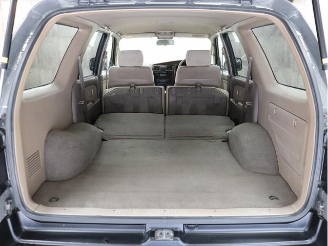 ハイラックスサーフ ＳＳＲ－Ｘ　ホワイトプレミアム　４ＷＤ　ナローボディ仕様　新品社外ＡＷ　新品ＢＦグッドリッチＡＴタイヤ　新品前後メッキバンパー　ＵＳコーナーレンズ　ＴＯＹＯＴＡグリル　社外マフラー　ハーフ革シート　ＥＴＣ　１００Ｖ電源　キーレス（36枚目）