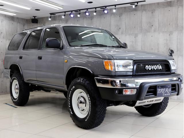 ハイラックスサーフ ＳＳＲ－Ｘ　ホワイトプレミアム　４ＷＤ　ナローボディ仕様　新品社外ＡＷ　新品ＢＦグッドリッチＡＴタイヤ　新品前後メッキバンパー　ＵＳコーナーレンズ　ＴＯＹＯＴＡグリル　社外マフラー　ハーフ革シート　ＥＴＣ　１００Ｖ電源　キーレス（39枚目）