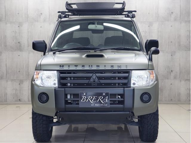 パジェロミニ ＶＲ　４ＷＤ　ターボ　ブレラＯＧカスタム　新品社外ＡＷ　新品マッドテレーンタイヤ　新品ルーフラック＆新品ベースキャリア　テールランプブラックアウト　ＭＩＴＳＵＢＩＳＨＩエンブレム　マットブラック塗り分け（6枚目）