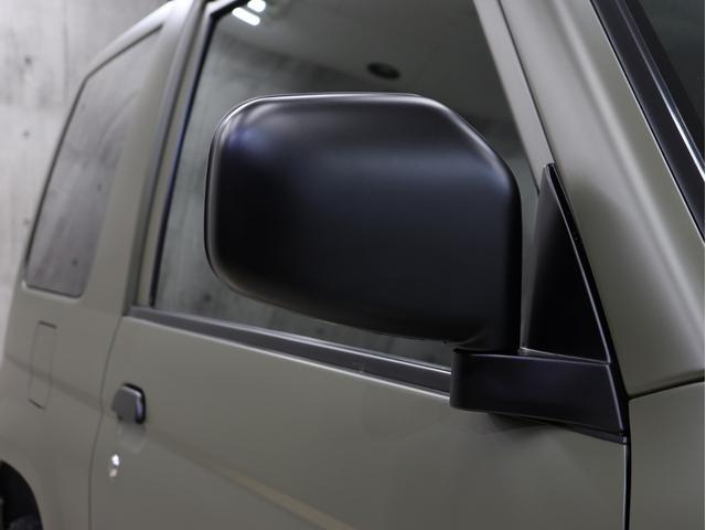 パジェロミニ ＶＲ　４ＷＤ　ターボ　ブレラＯＧカスタム　新品社外ＡＷ　新品マッドテレーンタイヤ　新品ルーフラック＆新品ベースキャリア　テールランプブラックアウト　ＭＩＴＳＵＢＩＳＨＩエンブレム　マットブラック塗り分け（17枚目）