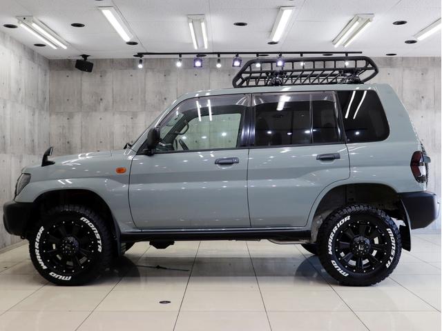 パジェロイオ ZX 4WD BRERAオリジナルカスタム 新品社外アルミホイール 新品マッドテレーンタイヤ 新品ルーフラック&新品ベースキャリア インナーブラックヘッドライト テールランプブラックアウト ETC キーレス(11枚目)