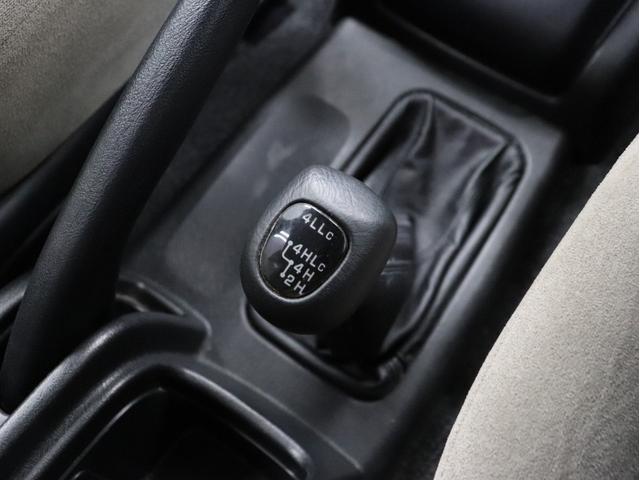 パジェロイオ ZX 4WD BRERAオリジナルカスタム 新品社外アルミホイール 新品マッドテレーンタイヤ 新品ルーフラック&新品ベースキャリア インナーブラックヘッドライト テールランプブラックアウト ETC キーレス(31枚目)