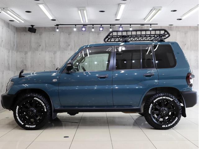 パジェロイオ パールパッケージ　ナビエディション　４ＷＤ　ブレラＯＧカスタム　新品社外ＡＷ　新品マッドテレーンタイヤ　新品ルーフラック＆新品ベースキャリア　インナーブラックヘッドライト　テールランプブラックアウト　マットブラック塗分　ＥＴＣ（11枚目）