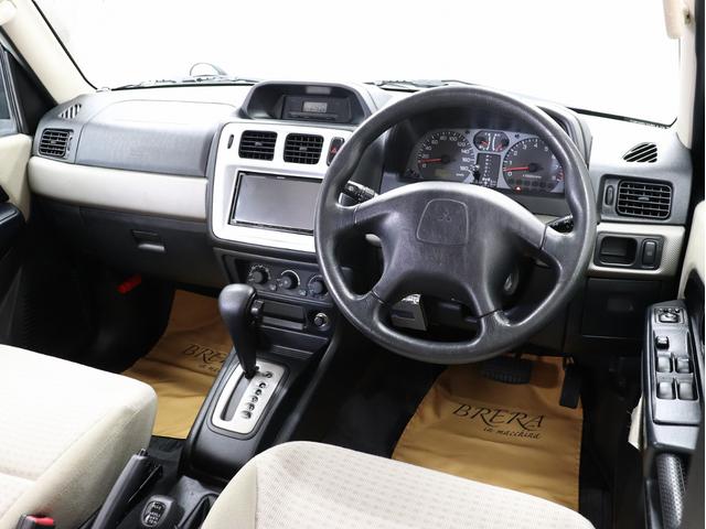 パジェロイオ パールパッケージ　ナビエディション　４ＷＤ　ブレラＯＧカスタム　新品社外ＡＷ　新品マッドテレーンタイヤ　新品ルーフラック＆新品ベースキャリア　インナーブラックヘッドライト　テールランプブラックアウト　マットブラック塗分　ＥＴＣ（24枚目）