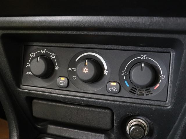 パジェロイオ パールパッケージ　ナビエディション　４ＷＤ　ブレラＯＧカスタム　新品社外ＡＷ　新品マッドテレーンタイヤ　新品ルーフラック＆新品ベースキャリア　インナーブラックヘッドライト　テールランプブラックアウト　マットブラック塗分　ＥＴＣ（29枚目）