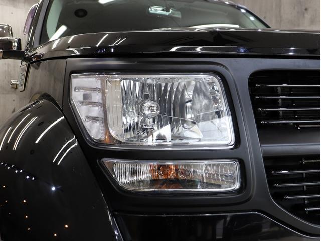 ダッジ・ナイトロ ＳＸＴ　４ＷＤ　ブレラＯＧカスタム　新品社外アルミホイール　新品モンスタマッドテレーンタイヤ　マットブラック塗装済フロントグリル　社外ナビＴＶ　純正サイドカメラ　クルーズコントロール　キーレス（13枚目）