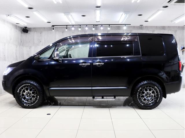 デリカＤ：５ Ｇ　ナビパッケージ　４ＷＤ　ブレラＯＧカスタム　新品社外ＡＷ　新品ＢＦグッドリッチＡＴタイヤ　インナーブラックファイバーＬＥＤヘッドライト　電動スライドドア　ＨＤＤナビ　バックカメラ　ＥＴＣ　クルコン　スマートキー（11枚目）