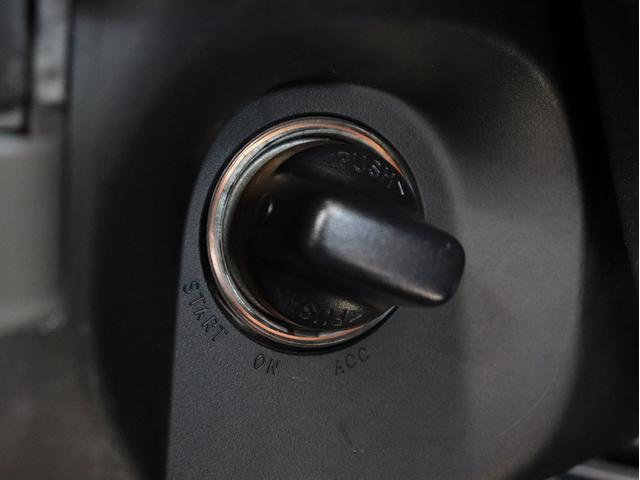 デリカＤ：５ Ｇ　ナビパッケージ　４ＷＤ　ブレラＯＧカスタム　新品社外ＡＷ　新品ＢＦグッドリッチＡＴタイヤ　インナーブラックファイバーＬＥＤヘッドライト　電動スライドドア　ＨＤＤナビ　バックカメラ　ＥＴＣ　クルコン　スマートキー（36枚目）