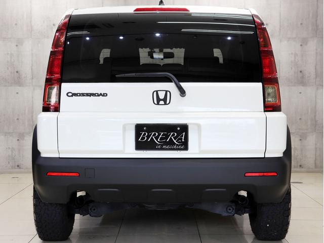 ���A�r���[�����C���h�Ŕ��͂̃t�H�����Ɏd�オ���Ă���܂����