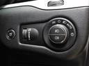 輸入車ならではの操作性の良いライト類のスイッチとなっております。