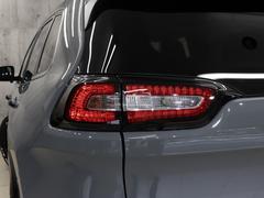 ơפϥ֥åȺѤߤǤơ׼Τ礭ΩĽʤ쥤ʾ֤ݤäƤޤ 4