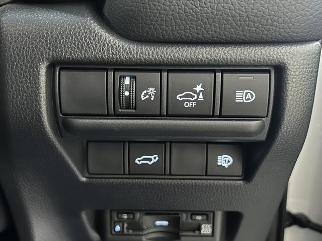 ランドクルーザー250 VXファーストエディション 丸目ヘッドライト デジタルインナーミラー パノラミックカメラ パワーバックドア ムーンルーフ シートヒーター ベンチレーター AppleCarPlay ステアリングヒーター(18枚目)