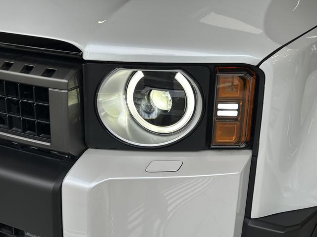 ランドクルーザー250 VXファーストエディション 丸目ヘッドライト デジタルインナーミラー パノラミックカメラ パワーバックドア ムーンルーフ シートヒーター ベンチレーター AppleCarPlay ステアリングヒーター(27枚目)