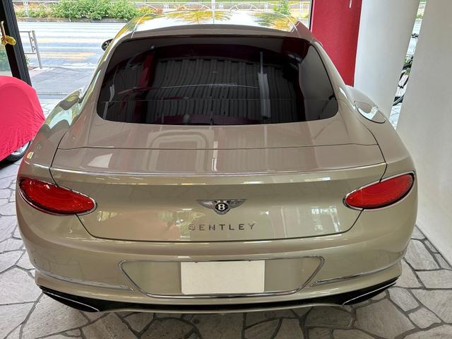 コンチネンタル GT ブライトロワーバンパーマトリックス 21インチアロイホイール AppleCarPlay カーテシイルミ ドラレコ レーダー シートヒーター ステアリングヒーター 地デジ パワートランク(3枚目)