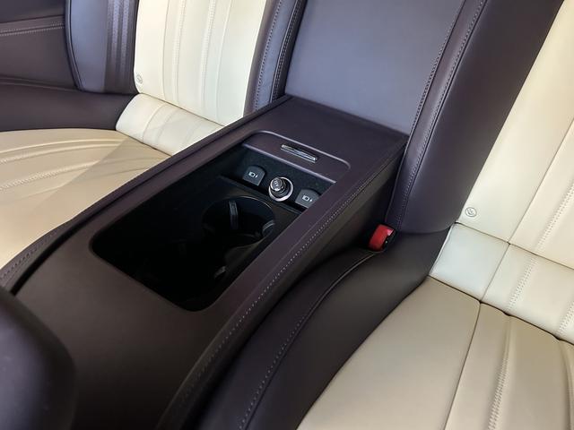 コンチネンタル GT ブライトロワーバンパーマトリックス 21インチアロイホイール AppleCarPlay カーテシイルミ ドラレコ レーダー シートヒーター ステアリングヒーター 地デジ パワートランク(27枚目)