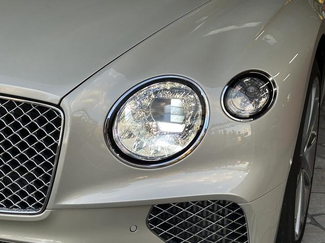 コンチネンタル GT ブライトロワーバンパーマトリックス 21インチアロイホイール AppleCarPlay カーテシイルミ ドラレコ レーダー シートヒーター ステアリングヒーター 地デジ パワートランク(29枚目)