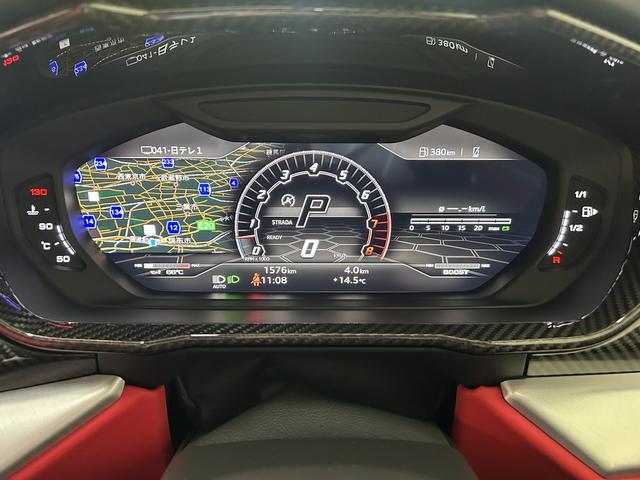 ウルス ベースグレード カーボンインテリア bang&olufsen サンルーフ パワークラフトマフラー AppleCarPlay マッサージシート 前後ドラレコ 純正23インチAW 置くだけ充電 パワートランク(11枚目)