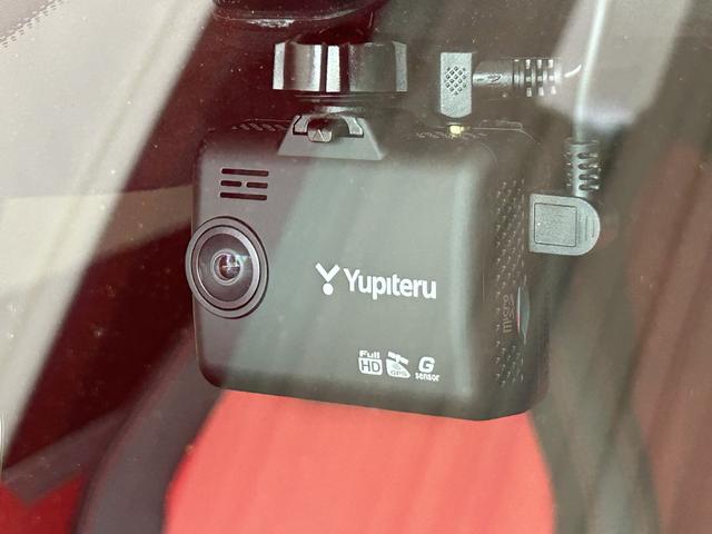 ウルス ベースグレード カーボンインテリア bang&olufsen サンルーフ パワークラフトマフラー AppleCarPlay マッサージシート 前後ドラレコ 純正23インチAW 置くだけ充電 パワートランク(41枚目)