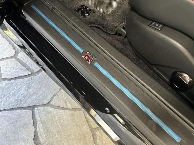 ＧＴ－Ｒ ブラックエディション　ＰｏｗｅｒＣｒａｆｔ可変マフラー　カーボンパーツ　ＢＯＳＥサウンド　カーテシイルミ　デジタルインナーミラー　ドラレコ　レーダー（33枚目）