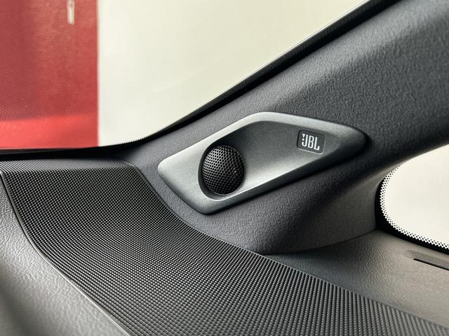 ヴェルファイアハイブリッド エグゼクティブラウンジ モデリスタエアロパーツ シグネイチャーイルミ ルーフイルミスポイラー クールシャインキット ユニバーサルステップ 寒冷地仕様(27枚目)