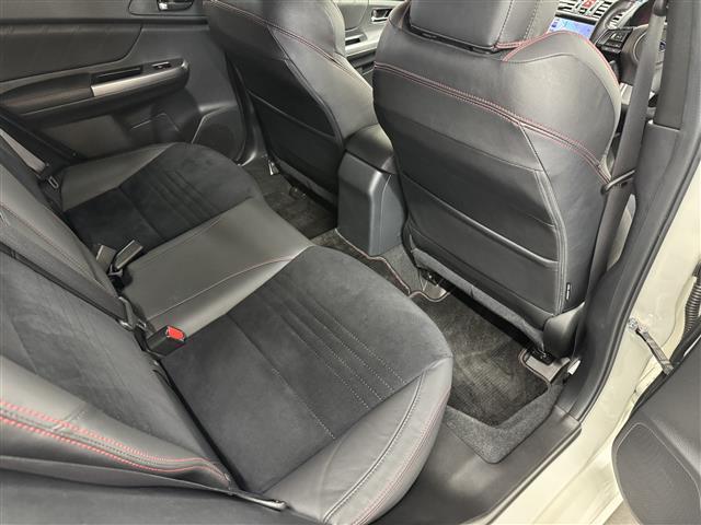 WRX S4 2.0GT-Sアイサイト アドバンスドセイフティパッケージ/純正7インチナビ/リヤ&サイドビューモニター/ドライブレコーダー/ETC/SRVD(BSM)/プリクラッシュブレーキ/レーダークルーズ/パワーシート/パドルシフト(51枚目)
