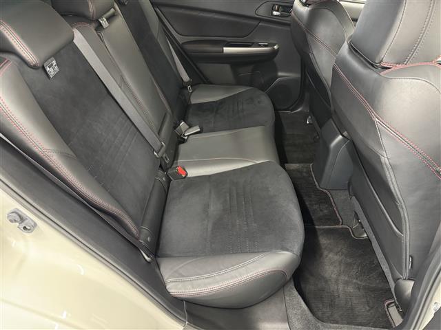 WRX S4 2.0GT-Sアイサイト アドバンスドセイフティパッケージ/純正7インチナビ/リヤ&サイドビューモニター/ドライブレコーダー/ETC/SRVD(BSM)/プリクラッシュブレーキ/レーダークルーズ/パワーシート/パドルシフト(52枚目)