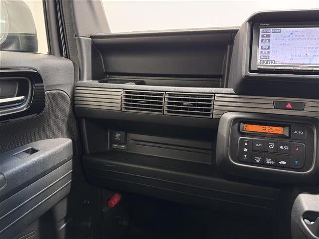 Ｎ－ＶＡＮ＋スタイル ファン・ホンダセンシング　ルーフキャリア／７型ナビ／Ｂカメラ／ドライブレコーダー／ＥＴＣ／シートカバー／ホワイトレター／純正ホイール有／衝突軽減ブレーキ／アダプティブクルーズコントロール／ルーフコンソール／ＬＥＤオートライト（9枚目）