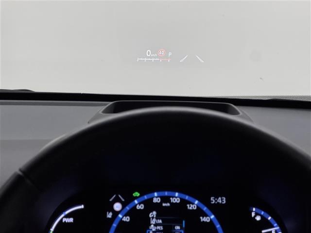 ヤリスクロス ハイブリッドＺ　８インチナビ／パノラミックビュー／ドラレコ／ＥＴＣ／パワーバックドア／ＡＣ１００Ｖ／ヘッドアップディスプレイ／ＢＳＭ／プリクラッシュセーフティ／アダプティブハイビーム／パワーシート／ステアリングヒータ（12枚目）