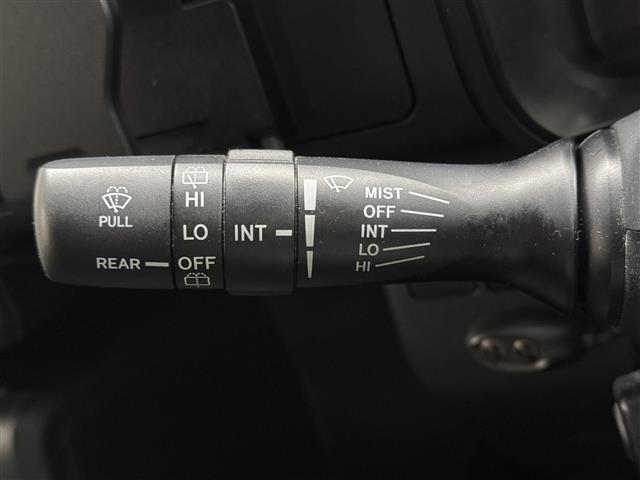 サクシード ハイブリッドＴＸ　ＴＲＤフロントスポイラー／７インチナビ／Ｂカメラ／ドライブレコーダー／シートヒーター／トヨタセーフティセンス／プリクラッシュセーフティ／レーンディパーチャーアラート／オートハイビーム／オートライト（15枚目）