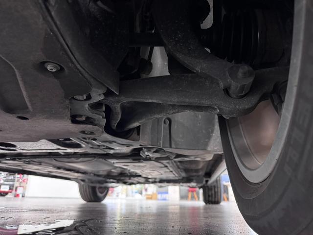 XC60 T5 AWD インスクリプション 9インチSENSUSナビ/360°ビューカメラ/ETC/ファインナッパレザー(茶革)/ブラインドスポット/衝突回避支援機能/全車速追従機能付ACC/冷暖シート/パワーテールゲート/メモリーパワーシート(63枚目)