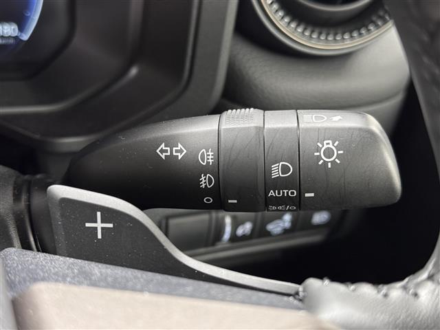 ランドクルーザー250 ZX ディーゼル/JBLサウンド/寒冷地仕様/12.3型ナビ/パノラミックビュー/ムーンルーフ/デジタルインナーミラー/茶革/BSM/衝突被害軽減/ハンズフリーパワーバックドア/パワーシート/冷暖シート(18枚目)