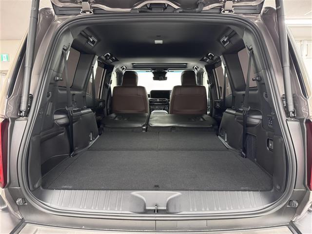 ランドクルーザー250 ZX ディーゼル/JBLサウンド/寒冷地仕様/12.3型ナビ/パノラミックビュー/ムーンルーフ/デジタルインナーミラー/茶革/BSM/衝突被害軽減/ハンズフリーパワーバックドア/パワーシート/冷暖シート(32枚目)