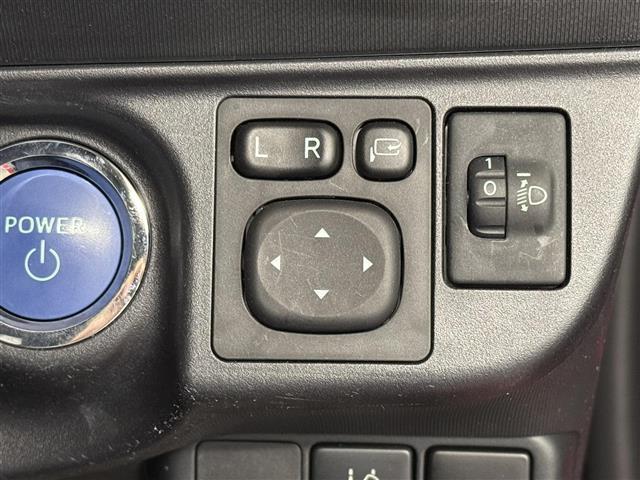 アクア Sスタイルブラック 7インチナビ/パノラミックビューモニター/ETC/プリクラッシュセーフティ/レーンディパーチャーアラート/パーキングサポートブレーキ/LEDヘッドランプ/オートハイビーム/Pスタート/スマートキー×2(23枚目)