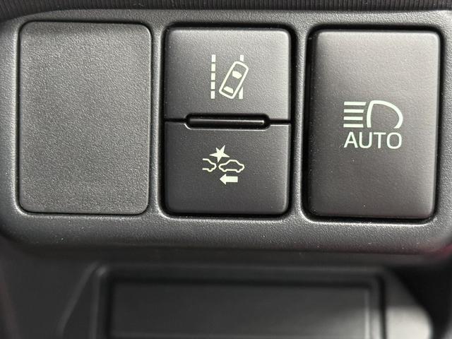 アクア Sスタイルブラック 7インチナビ/パノラミックビューモニター/ETC/プリクラッシュセーフティ/レーンディパーチャーアラート/パーキングサポートブレーキ/LEDヘッドランプ/オートハイビーム/Pスタート/スマートキー×2(26枚目)