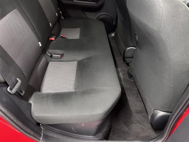 アクア Sスタイルブラック 7インチナビ/パノラミックビューモニター/ETC/プリクラッシュセーフティ/レーンディパーチャーアラート/パーキングサポートブレーキ/LEDヘッドランプ/オートハイビーム/Pスタート/スマートキー×2(38枚目)