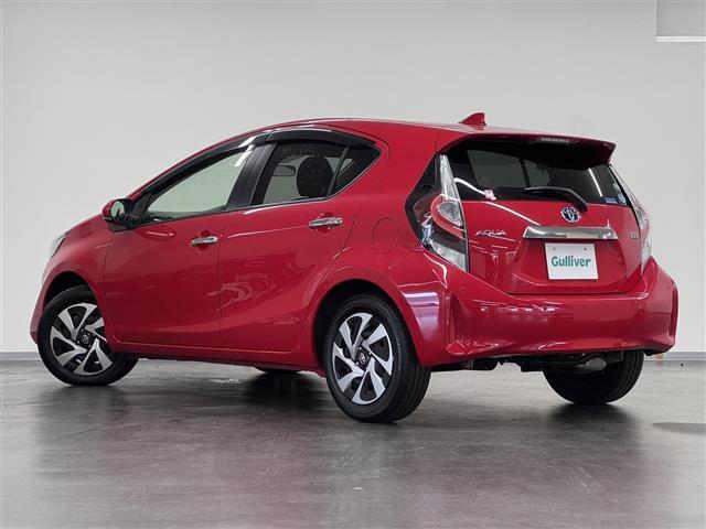 アクア Sスタイルブラック 7インチナビ/パノラミックビューモニター/ETC/プリクラッシュセーフティ/レーンディパーチャーアラート/パーキングサポートブレーキ/LEDヘッドランプ/オートハイビーム/Pスタート/スマートキー×2(50枚目)