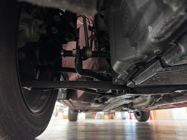 アクア Sスタイルブラック 7インチナビ/パノラミックビューモニター/ETC/プリクラッシュセーフティ/レーンディパーチャーアラート/パーキングサポートブレーキ/LEDヘッドランプ/オートハイビーム/Pスタート/スマートキー×2(61枚目)