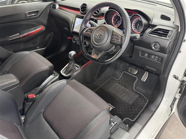 スイフトスポーツ ベースグレード　８インチナビ／全方位モニター／ドライブレコーダー／ブラインドスポットモニター／デュアルセンサーブレーキサポート／アダプティブクルーズコントロール／リヤパーキングセンサー／シートヒーター／パドルシフト（21枚目）