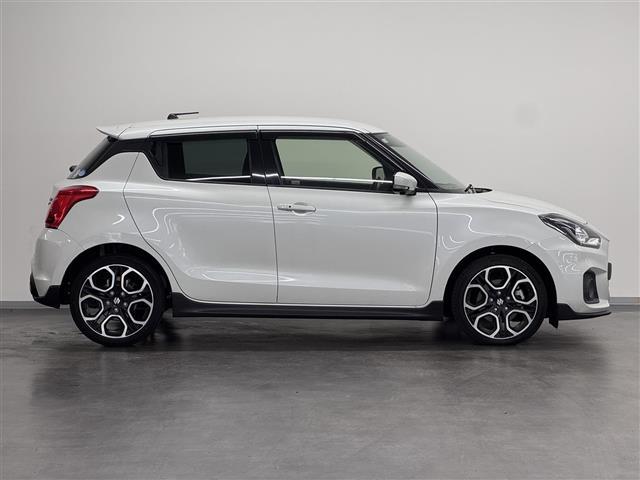 スイフトスポーツ ベースグレード　８インチナビ／全方位モニター／ドライブレコーダー／ブラインドスポットモニター／デュアルセンサーブレーキサポート／アダプティブクルーズコントロール／リヤパーキングセンサー／シートヒーター／パドルシフト（38枚目）