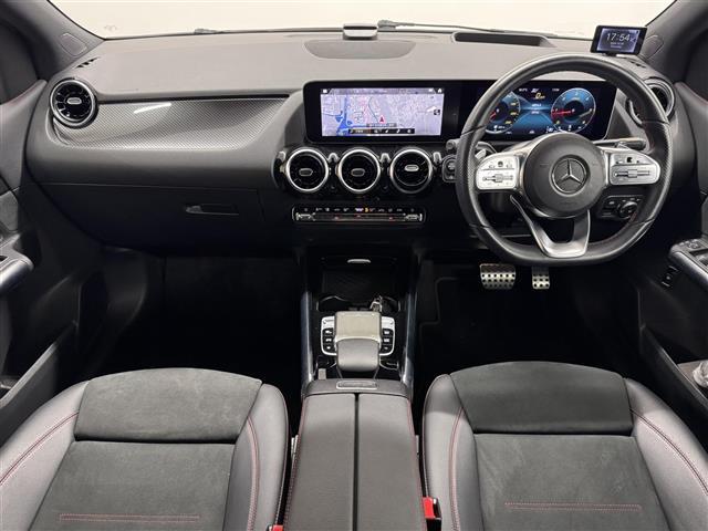 Bクラス B200d AMGライン アドバンスドパッケージ/レーダーセーフティパッケージ/10.25インチナビ/360°カメラ/ヘッドアップディスプレイ/ブラインドスポットモニター/PRE-SAFE/パークトロニック/自動テールゲート(2枚目)