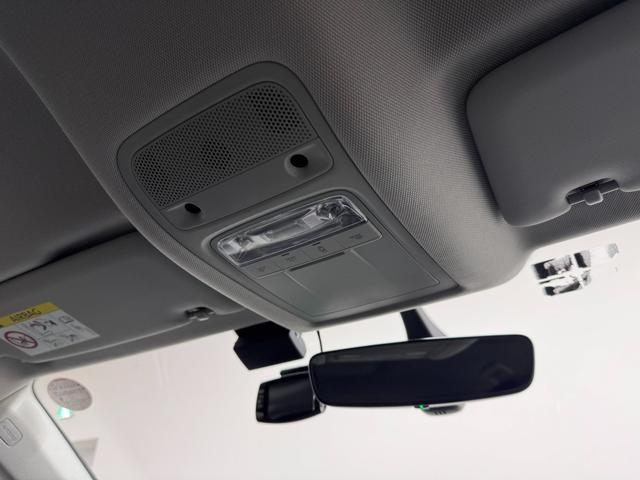 Q3 1.4TFSIスポーツ コンビニエンスパッケージ/7インチナビ/TV/Bluetooth/Bカメラ/ドライブレコーダー/ETC/ルーフレール/後方パーキングセンサー/電子パーキングブレーキ/オートライト/キセノンヘッドライト(18枚目)