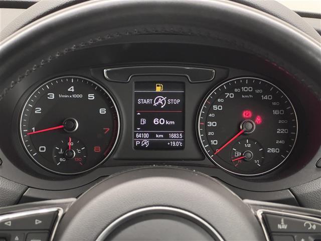 Q3 1.4TFSIスポーツ コンビニエンスパッケージ/7インチナビ/TV/Bluetooth/Bカメラ/ドライブレコーダー/ETC/ルーフレール/後方パーキングセンサー/電子パーキングブレーキ/オートライト/キセノンヘッドライト(21枚目)