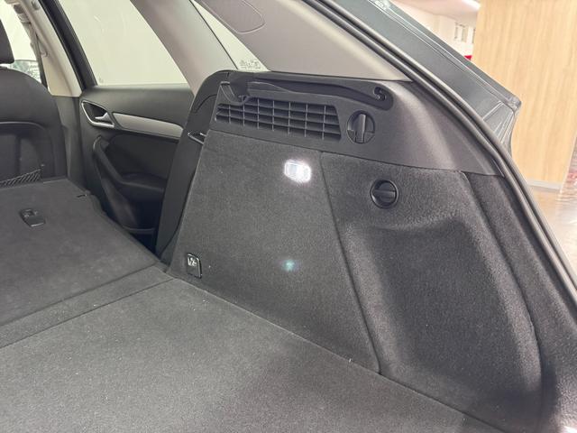 Q3 1.4TFSIスポーツ コンビニエンスパッケージ/7インチナビ/TV/Bluetooth/Bカメラ/ドライブレコーダー/ETC/ルーフレール/後方パーキングセンサー/電子パーキングブレーキ/オートライト/キセノンヘッドライト(48枚目)