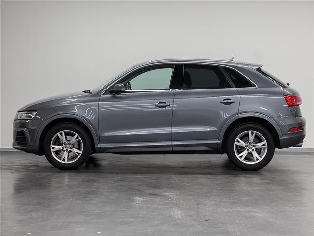 Q3 1.4TFSIスポーツ コンビニエンスパッケージ/7インチナビ/TV/Bluetooth/Bカメラ/ドライブレコーダー/ETC/ルーフレール/後方パーキングセンサー/電子パーキングブレーキ/オートライト/キセノンヘッドライト(51枚目)