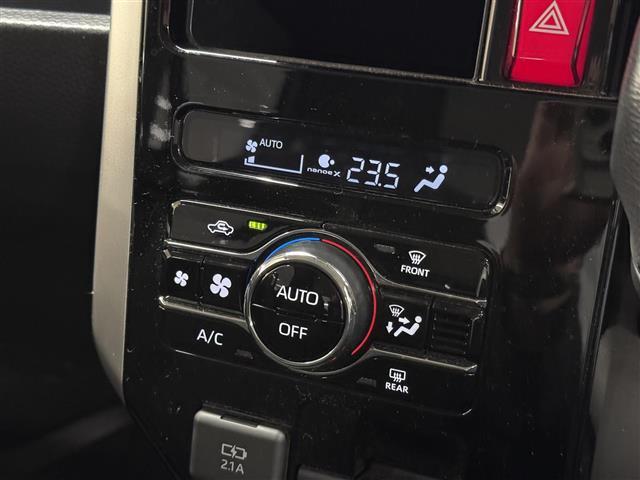 ルーミー カスタムG 両側パワースライドドア/9インチナビ/バックカメラ/ドライブレコーダー/ETC/スマートアシスト/衝突回避支援ブレーキ/レーダークルコン/コーナーセンサー/ハイビームアシスト/電子パーキングブレーキ(9枚目)