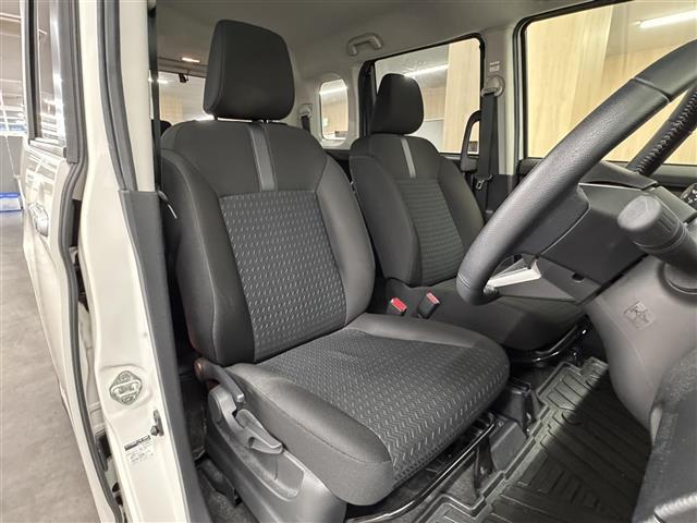 ルーミー カスタムG 両側パワースライドドア/9インチナビ/バックカメラ/ドライブレコーダー/ETC/スマートアシスト/衝突回避支援ブレーキ/レーダークルコン/コーナーセンサー/ハイビームアシスト/電子パーキングブレーキ(23枚目)