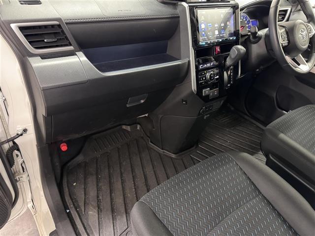 ルーミー カスタムG 両側パワースライドドア/9インチナビ/バックカメラ/ドライブレコーダー/ETC/スマートアシスト/衝突回避支援ブレーキ/レーダークルコン/コーナーセンサー/ハイビームアシスト/電子パーキングブレーキ(24枚目)