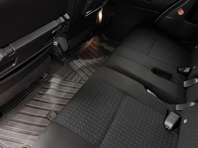 ルーミー カスタムG 両側パワースライドドア/9インチナビ/バックカメラ/ドライブレコーダー/ETC/スマートアシスト/衝突回避支援ブレーキ/レーダークルコン/コーナーセンサー/ハイビームアシスト/電子パーキングブレーキ(30枚目)