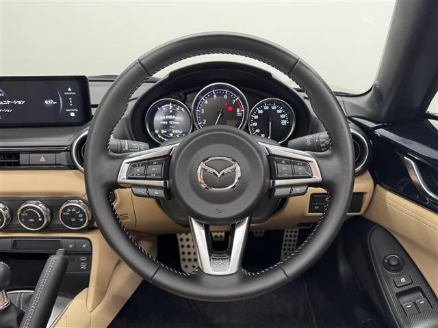 ロードスター Sレザーパッケージ Vセレクション 6速/BOSEサウンドシステム/8.8型ナビ/Bカメラ/ドライブレコーダー/ETC/ベージュ革/BSM/スマートブレーキサポート/速度標識連動レーダークルコン/リアパーキングセンサー/シートヒーター(23枚目)